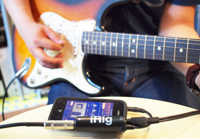 iPhoneギター・アプリ「AmpliTube iRig」